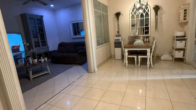 Jual Rumah Strategis di Citra Grand, Jakarta Timur - LT 120m²