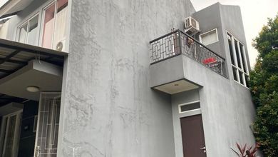 Kesempatan Rumah di Citra Grand, Jakarta Timur, LB 120m², Harga 1,75 Miliar