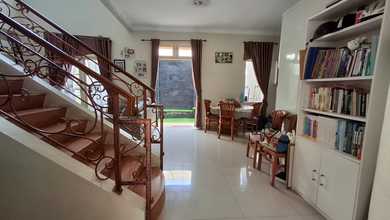 Rumah Area Luxury Citra Grand, Jakarta Timur - Harga Menarik 2,8 Miliar