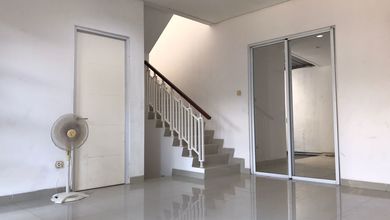Kesempatan Rumah di Cikeas, Bogor, LB 130m², Harga 1,65 Miliar