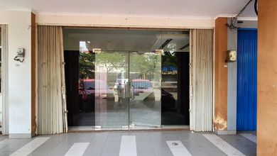 Dijual Cepat Ruko Asia Tropis 3 Lantai di Harapan Indah Bekasii