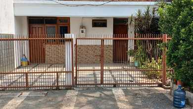 Dikontrakkan Rumah Murah di Pulomas, Jakarta Timur, LT 148m²