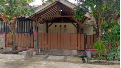 Rumah Sewaan Murah di Harapan Indah, Bekasi, 3 KT, Harga 40 Juta /tahun