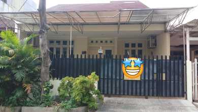 Rumah Sewaan Murah di Kelapa Gading, Jakarta Utara, 2 KT, Harga 80 Juta /tahun