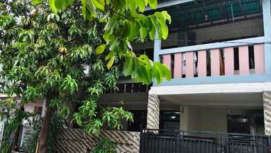 Rumah Dijual di Harapan Indah, Bekasi, LB 200m², Harga Terbaik!