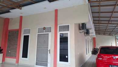 Rumah Mewah di Buaran, Jakarta Timur, 2 Kamar Tidur, LT 180m²