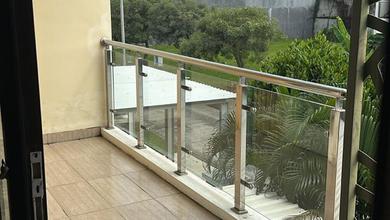 Kesempatan Rumah di Harapan Indah, Bekasi, LB 250m², Harga 2,1 Miliar