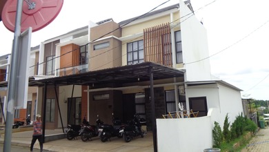 Rumah Dijual di Pamulang, Tangerang Selatan, LB 100m², Harga Kompetitif!