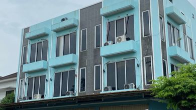 Dijual sewa 3unit Ruko banjar wijaya boulevard huk  tangerang