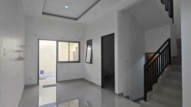 Rumah Dijual di Cikupa, Tangerang, LB 135m², Harga Kompetitif!