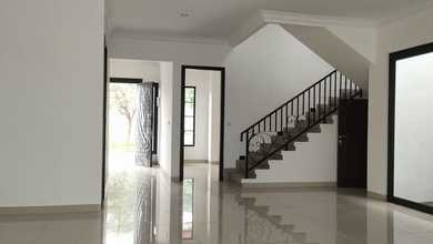 For Sale rumah Mewah di BSD City, Tangerang - LT 160m²