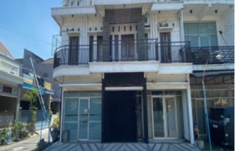 Jual Rumah Strategis di Gresik Kota, Gresik - LT 101m²