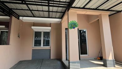 Dijual Rumah Strategis di Harapan Indah, Bekasi - LT 90m²