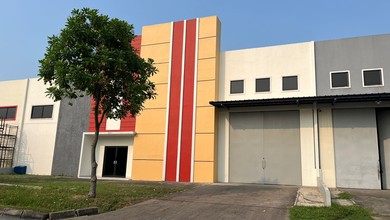 Gudang di Marunda Center, Bekasi 1.056 m Bagus HGB