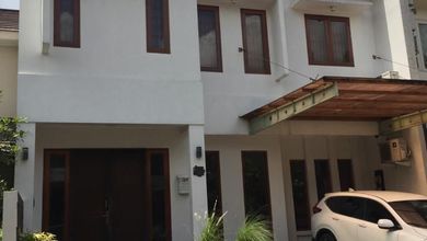 Rumah Favorit di Bintara, Bekasi, 3 KT, Harga 2,4 Miliar