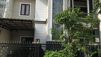 Rumah Favorit di Harapan Indah, Bekasi, 4 KT, Harga 1,75 Miliar