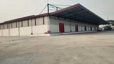 Gudang Baru Dan Bagus Ada Bbrp Tipe Loading Dock Di Cikarang