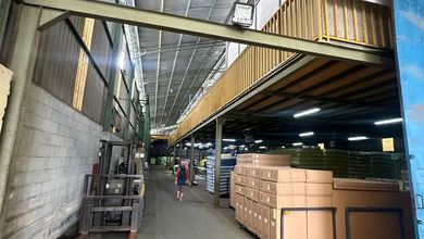 Dijual Gudang LT 2.300 M², LB 2.200 M², Kec. Cikupa, Kab. Tangerang