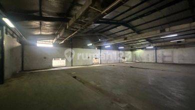 Disewa Gudang Luas 727 M², Karawaci, Tangerang