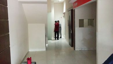 Turun Harga! Ruko Hadap Jalan Strategist Pondok Indah Rapih Siap Pakai