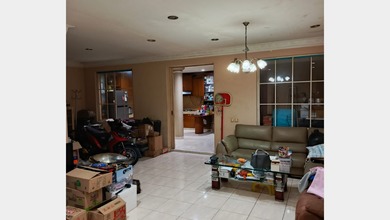 Promo Rumah di Karawaci, Tangerang, LB 250m², Harga 2,1 Miliar