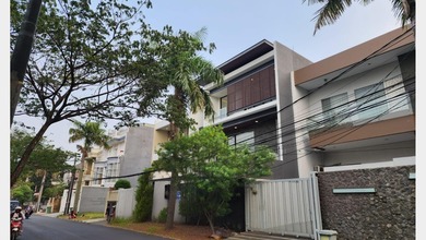 Rumah Area Premium Daan Mogot, Jakarta Barat - Harga Menarik 5,2 Miliar