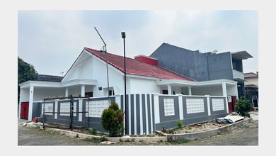 Rumah Area Luxury Taman Royal, Tangerang - Harga Menarik 2,75 Miliar