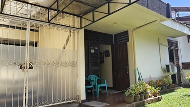 Rumah Elite di Kawasan Kedoya Baru, Jakarta Barat, LB 135m², Harga 4,5 Miliar