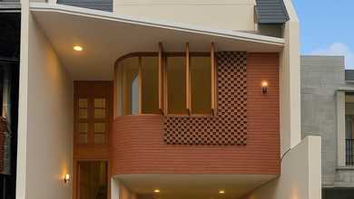 Dijual rumah Eksklusif di Pulo Gadung, Jakarta Timur - LT 75m²