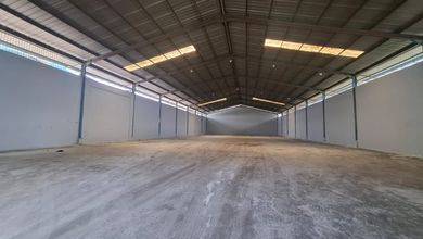 Gudang Bagus 1200 m2 jalan Cacing Cakung, Jakarta Timur