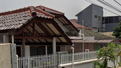 Hunian Mewah di Kayu Putih, Jakarta Timur, 3 Kamar Tidur, LT 294m²