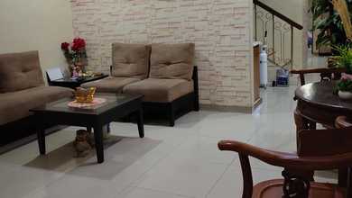 Jual Cepat Rumah Mewah di Sawah Besar, Jakarta Pusat, Luas 173 m2