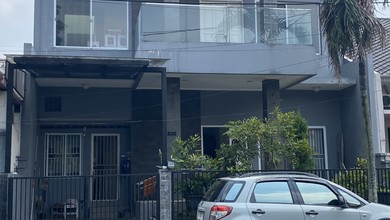 Dijual rumah Eksklusif di BSD Anggrek Loka, Tangerang - LT 200m²