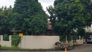 Dijual rumah Mewah di Villa Melati Mas, Tangerang Selatan - LT 480m²