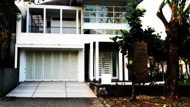 Penawaran Langka, rumah Mewah di Citraland, Surabaya, LB 500m²