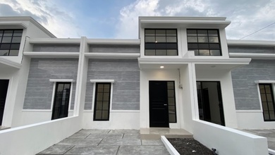 Jual Rumah Strategis di Kebraon, Surabaya - LT 50m²