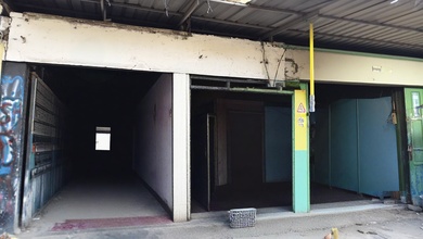 Rumah Mewah di Kawasan Manyar, Surabaya, LB 100m², Harga 4 Miliar