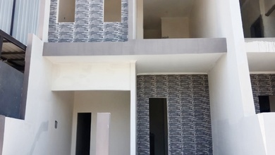 Dijual Rumah Strategis di Gununganyar, Surabaya - LT 50m²
