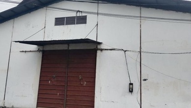 Gudang Siap Pakai Angtropolis Margomulyo Dekat Tol Perak Pelabuhan