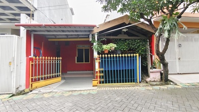 Rumah Dijual di Rungkut, Surabaya, LB 54m², Harga Terbaik!