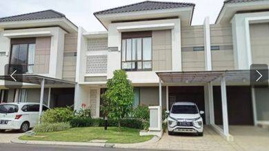 Jual Rumah Eksklusif Luas 162 m2 Kawasan Summarecon Bandung, Bandung