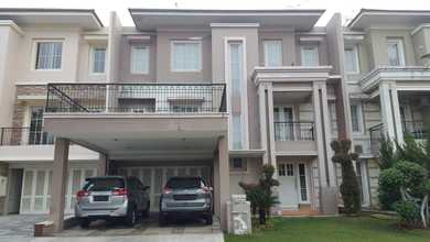 Rumah Mewah di Kawasan Sutera Onix Alam Sutera, Tangerang, LB 289m², Harga 6,2 Miliar