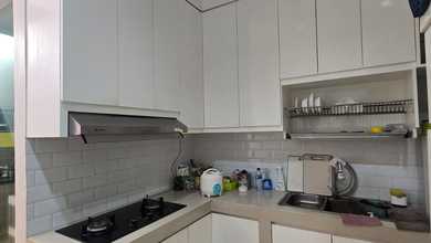 Hunian Mewah di Graha Raya, Tangerang Selatan, 5 KT, LT 180m²