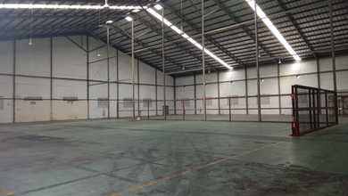 Pabrik di Dalam Kawasan Industri Jababeka 2 Cikarang