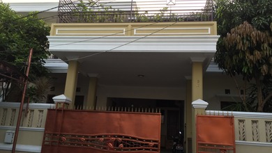 Hunian Elite di Kawasan Cipayung, Jakarta Timur, LB 338m², Harga 3,5 Miliar