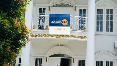 Kesempatan Eksklusif, rumah Prestisius di Cibubur, Bekasi, LB 300m²