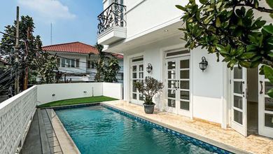 Penawaran Langka, rumah Prestisius di Ampera, Jakarta Selatan, LB 390m²