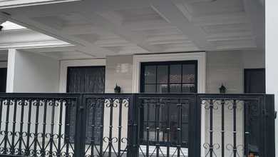 Kesempatan Rumah di Ciracas, Jakarta Timur, LB 135m², Harga 1,89 Miliar