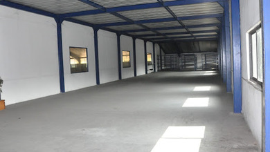 Gudang Ada Mess di Jembatan Simpang Tujuh, Tangerang