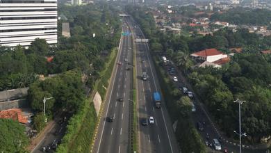 Rumah Mewah di Kawasan TB Simatupang, Jakarta Selatan, LB 250m², Harga 35 Miliar